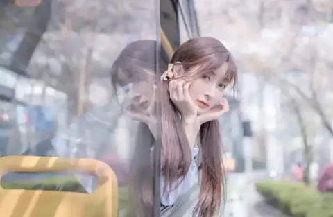 中加人士缅怀白求恩精神