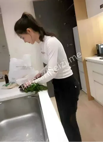 周娅菲