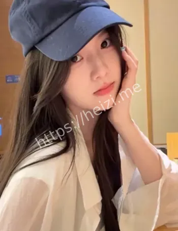 擦边网红