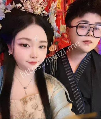 坦克反差妹