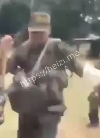 F16轰炸