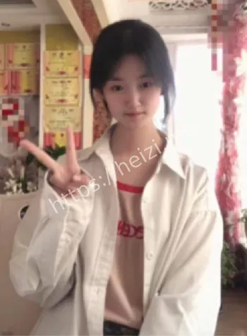 高三学生