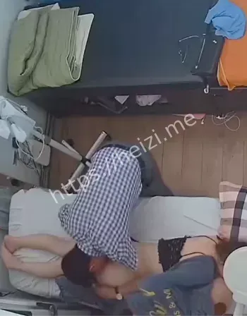 黑客破解摄像头