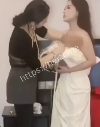 七月化妆师COCO直播