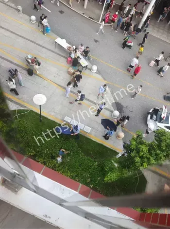 大二女生在寝室跳楼