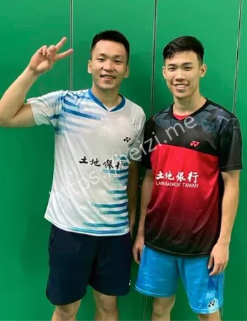 羽球新星昔日搭档李洋合作