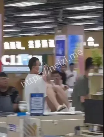 恋爱消费
