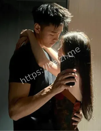 章泽天私会情夫不雅照外泄