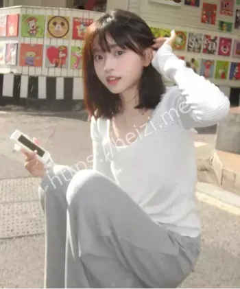 青年情感公共空间