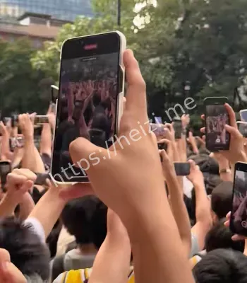 粉丝愤怒