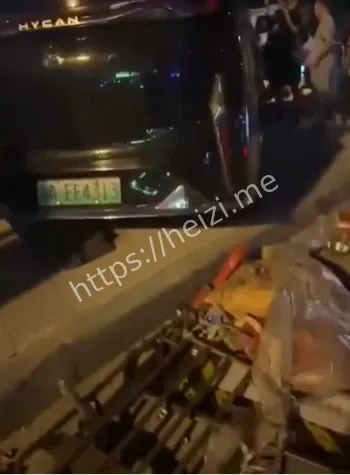 广州海珠区车祸