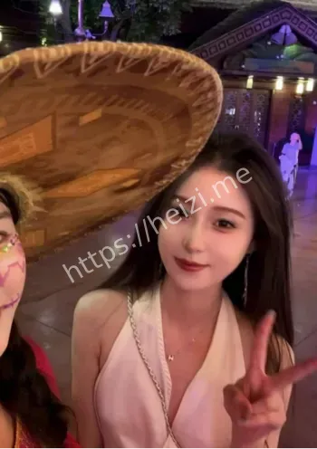 哈尔滨大学校花宋婷