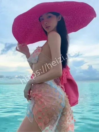 吴昕雨与金主私奔酒店照