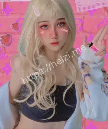 房地产男友亲密互动