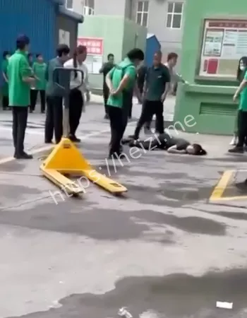 小三当场倒地没气了