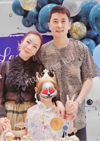 黄慧颐直播泪诉爆料