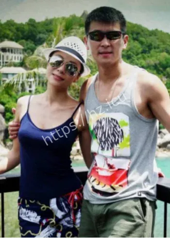 保剑锋偷香水送小三