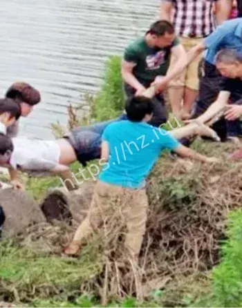 长江南京段诡异尸体