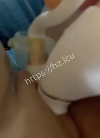 钟吴艳微信约炮