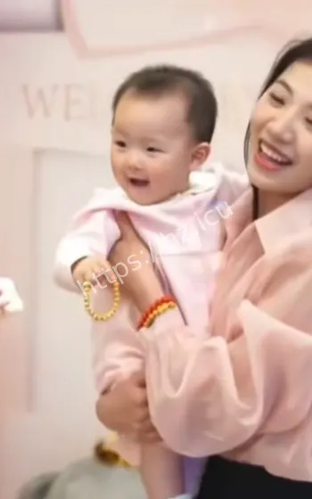 王思聪前女友黄一鸣限高