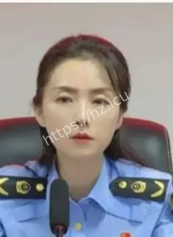 包养多名小鲜肉