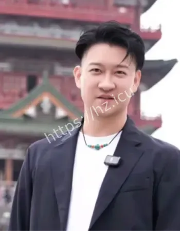 曹云金当众放尿