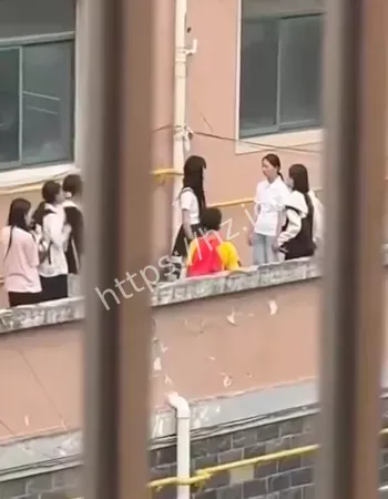 霸凌现场视频流出