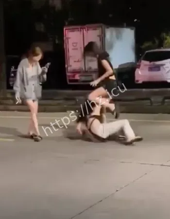 深夜卷入