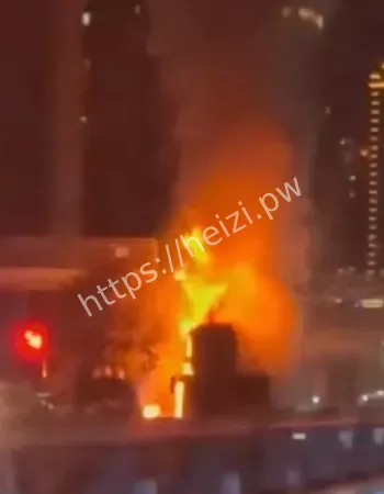 重庆吊车自燃事件