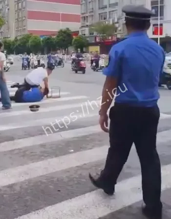 引暴力冲突